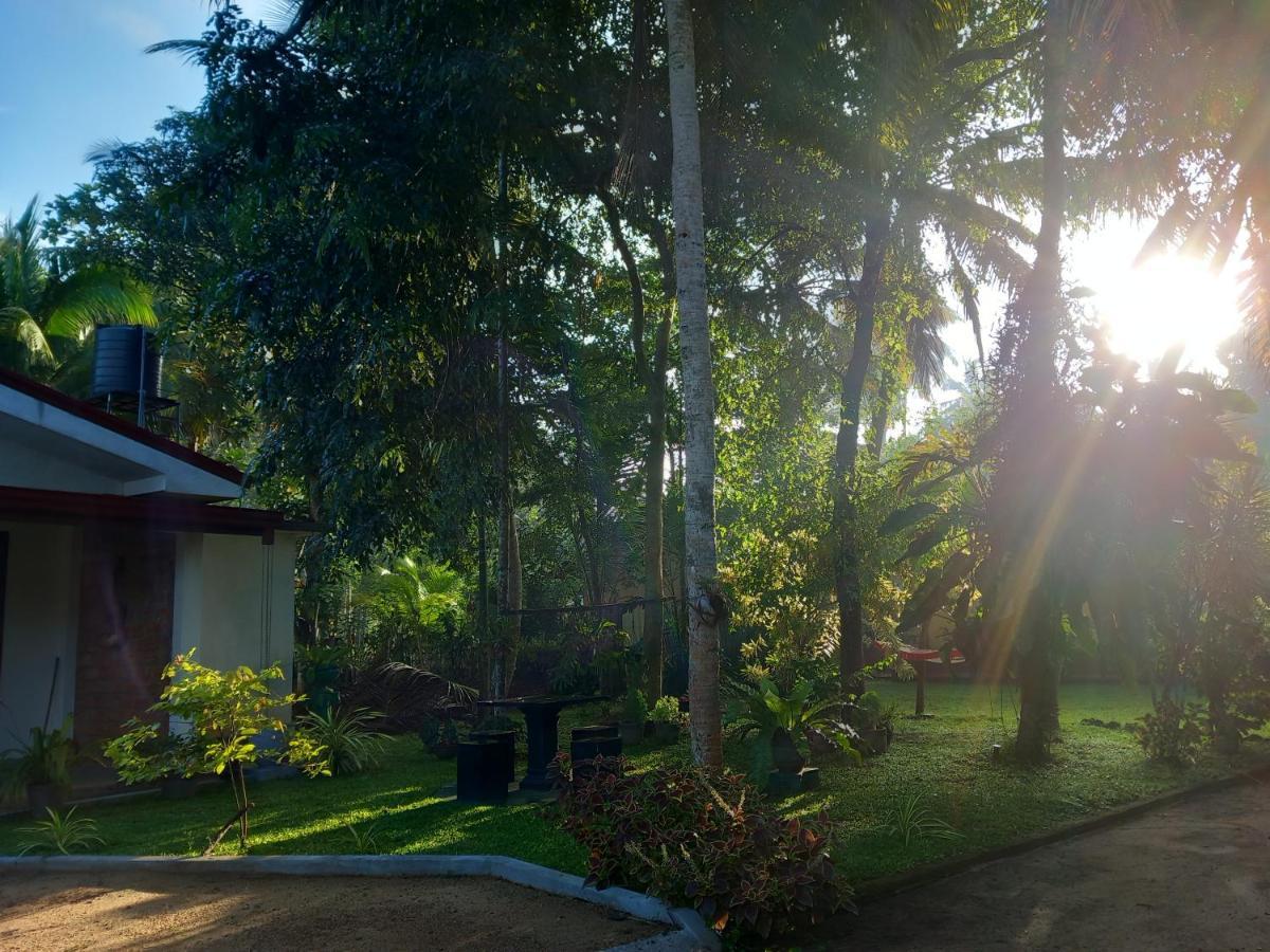 Shenya Villa Bentota Exteriér fotografie